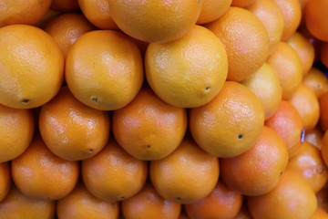 oranges in market