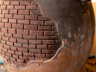 Hardened clay pot swapping pattern clay pot