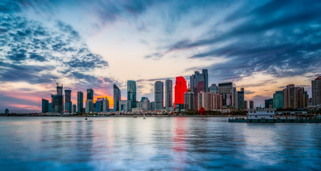 Fototapeta premium Piękne wybrzeże Qingdao i krajobraz architektoniczny.