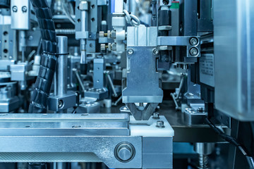 robotic pneumatic input to robot handle grip handle