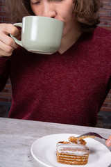 Morning and breakfast. Young attractive student.