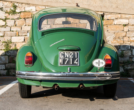 green beetle volkswagen