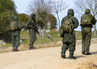 Soldiers on the battlefield with nuclear radiation anti-radiation equipment