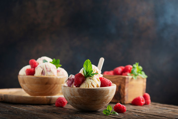 Summer ice cream with raspberry