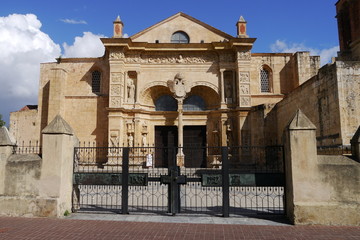 Eingang Kirche Catedral Santa María La Menor (Primada de América) Santo Domingo