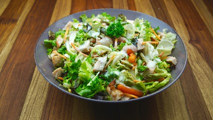 10 Minuten Gartensalat – Gesunder Salat zum Grillen