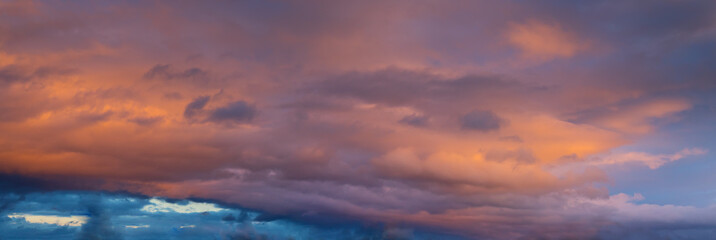 Fototapeta na wymiar red sky panorama - beautiful red clouds at sunset