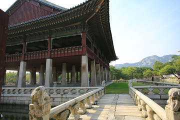 Hyangwon-jeong, an ancient pavilion constructed on an island in a lotus pond, in Gyeongbokgung (Gyeongbok Palace)