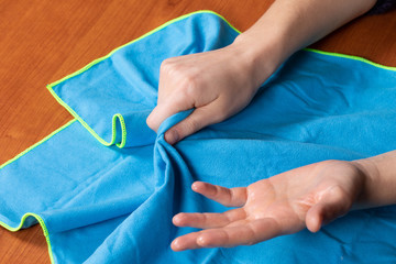 palmar hyperhidrosis: causes, symptoms and recommended therapy