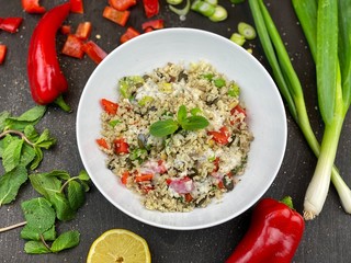 Low Carb Couscous Salat