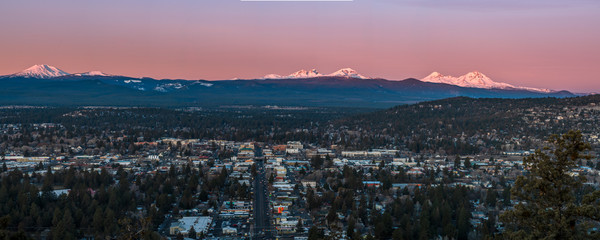 Bend Oregon Alpenglow