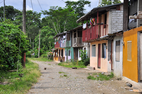 Small street in Misahualli