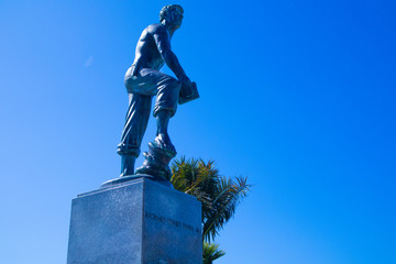 Statue