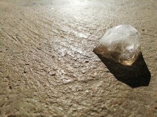 Hielo a la luz.