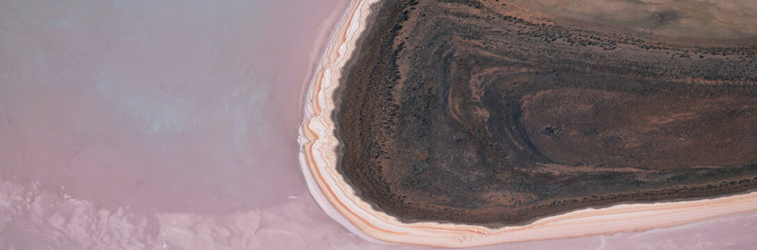 Kati Thanda-Lake Eyre from the air