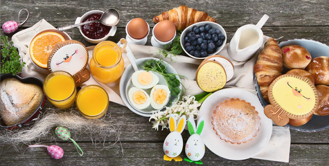 Easter breakfast table