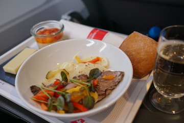 Essen im Flugzeug