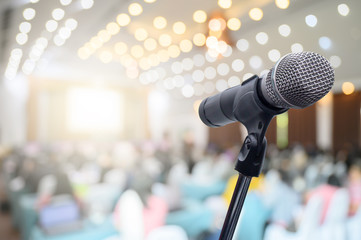 Blurred background of business people in conference hall or seminar room.