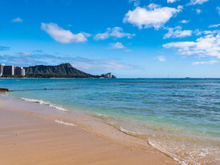 Waikiki Beach and Diamond Head Crater in Waikiki, Honolulu, Oahu island, Hawaii.