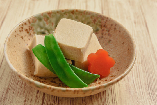 精進料理　高野豆腐