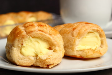 Cream horn