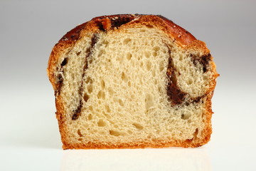 Yeast cake with poppy seed