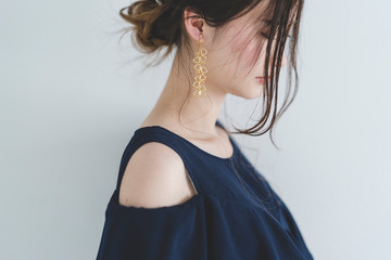 女性