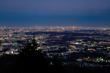 東京 高尾山 かすみ台展望台からの夕景