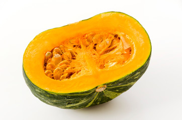 半分に切ったカボチャ