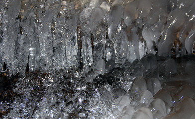 Ice stalactites