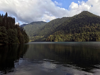 Naklejka premium lake in the mountains