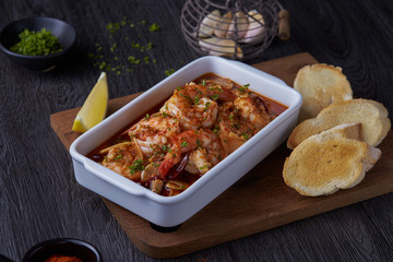 A set of food TomYum shrimp with omelet and riced.