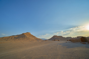 Fototapeta na wymiar sunset in desert, iran