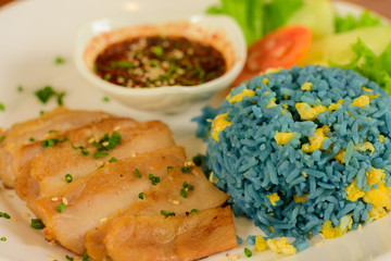 fried blue rice