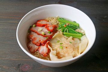 Delectable Roasted Pork Wonton and Egg Noodle Soup with Vegetables