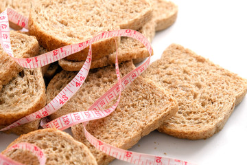 wholemeal bread, diet and bran bread, bran bread for weight loss, bran bread for old people,