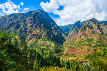 Fototapeta na wymiar Himalaya mountains landscape, Parvati valley