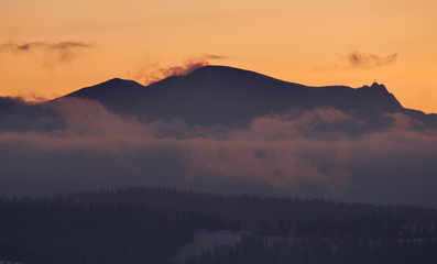 Giewont i Czerwone Wierchy - Tatry zachód słońca