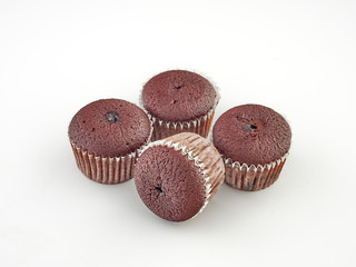 Mini chocolate brownie cupcakes with chocolate filling