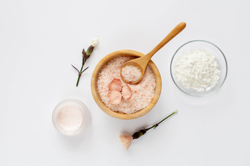 Natural cosmetics: sea salt, cream and alginate mask