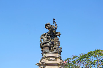 Fototapeta na wymiar Statue