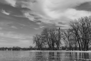 Perry monument Erie Pennsylvania at presque isle state park 