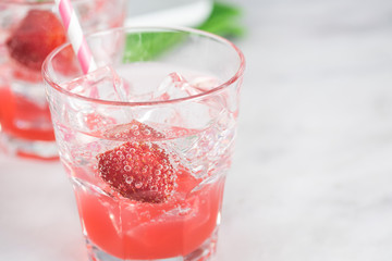 Shirley Strawberry Ginger cocktail.