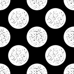 Fototapeta premium Seamless polka dot pattern of hand drawn graphical circles