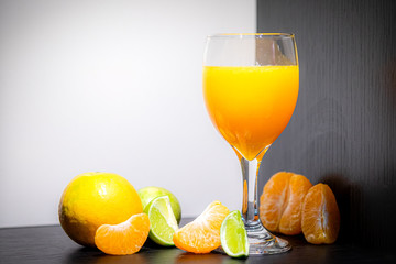 Soft Focus,Close-up shot, squeezed orange juice with lemon juice separating the perfect flavor, citrus scent of lemon, squeezed orange juice, lemon orange juice