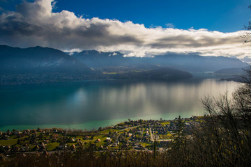 Lac d'Annecy in Haute Savoie bei Sevrier