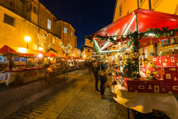 Naklejka na ściany i meble Mercatino di Natale di Santa Maria Maggiore, Valle del Vigezzo, Verbania, Piemonte, Italia