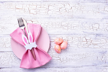 Easter table setting in pink color