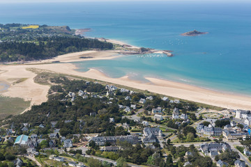 Fototapeta premium Vue aérienne sables d'or les pins