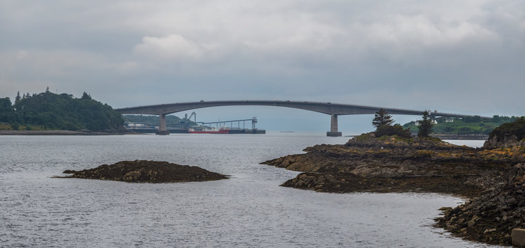 Panorama image of the Sky Bridge and route A87, spaning over Loch Alsh, connecting the Isle of Skye to the island of Eilean Bàn, opened in 1995. 